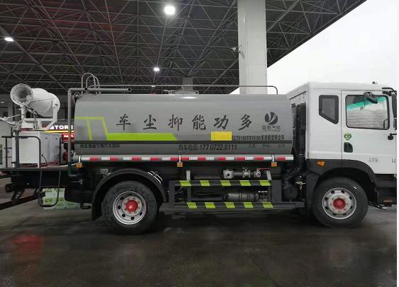 东风多利卡D9 12方雾炮车